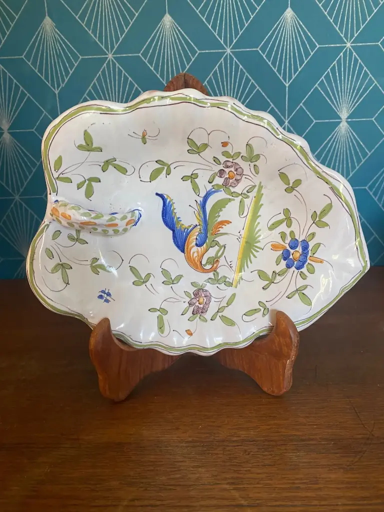 Vide poche en faïence de Martres Tolosane, XIXème siècle en excellent état.