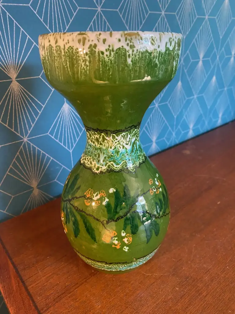 Vase ancien Italie, céramique émaillée, école Italienne Romacréa, des années 50.                                                                 Antique vase from Italy, glazed ceramic, Italian school (Romacrea), 1950s.