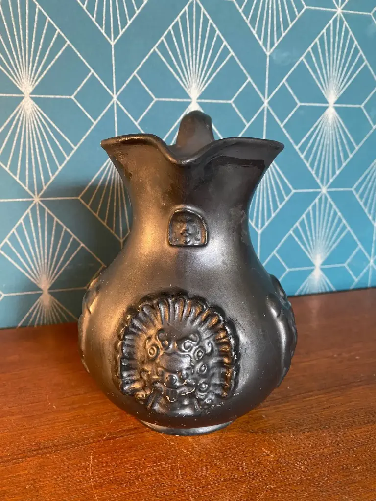 Céramique vintage, école Italienne Romacréa, des années 60.             Vintage ceramic piece, from the Italian school Romacrea, 1960s.