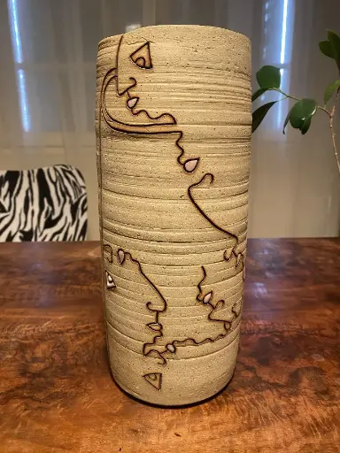 Vase contemporain vintage